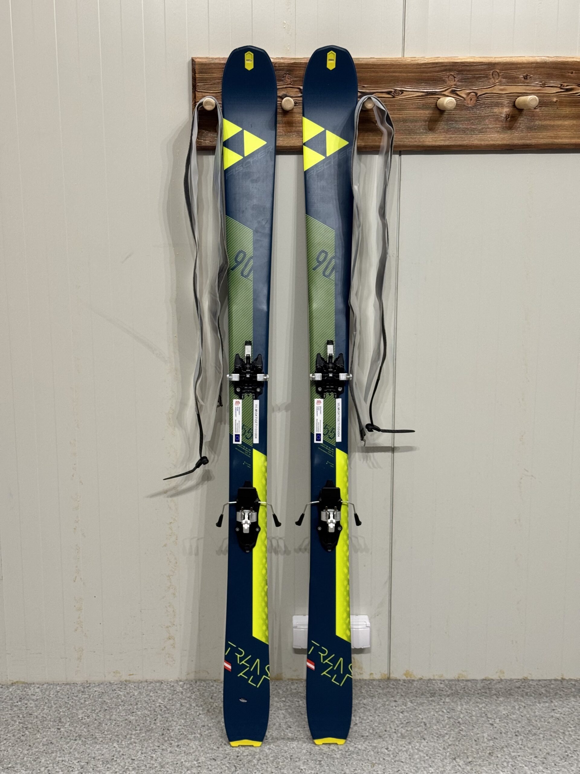 #04 - Skitoury - NARTY FISCHER TRANSALP CARBON 155 CM